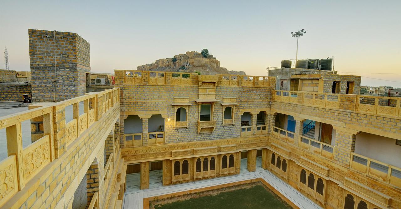 Hotel Neeraj Jaisalmer Eksteriør bilde